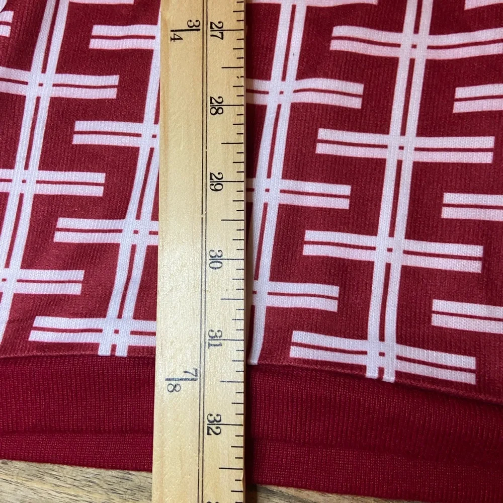 Size S  sweater dress is so pretty in person - Picture 2 of 4